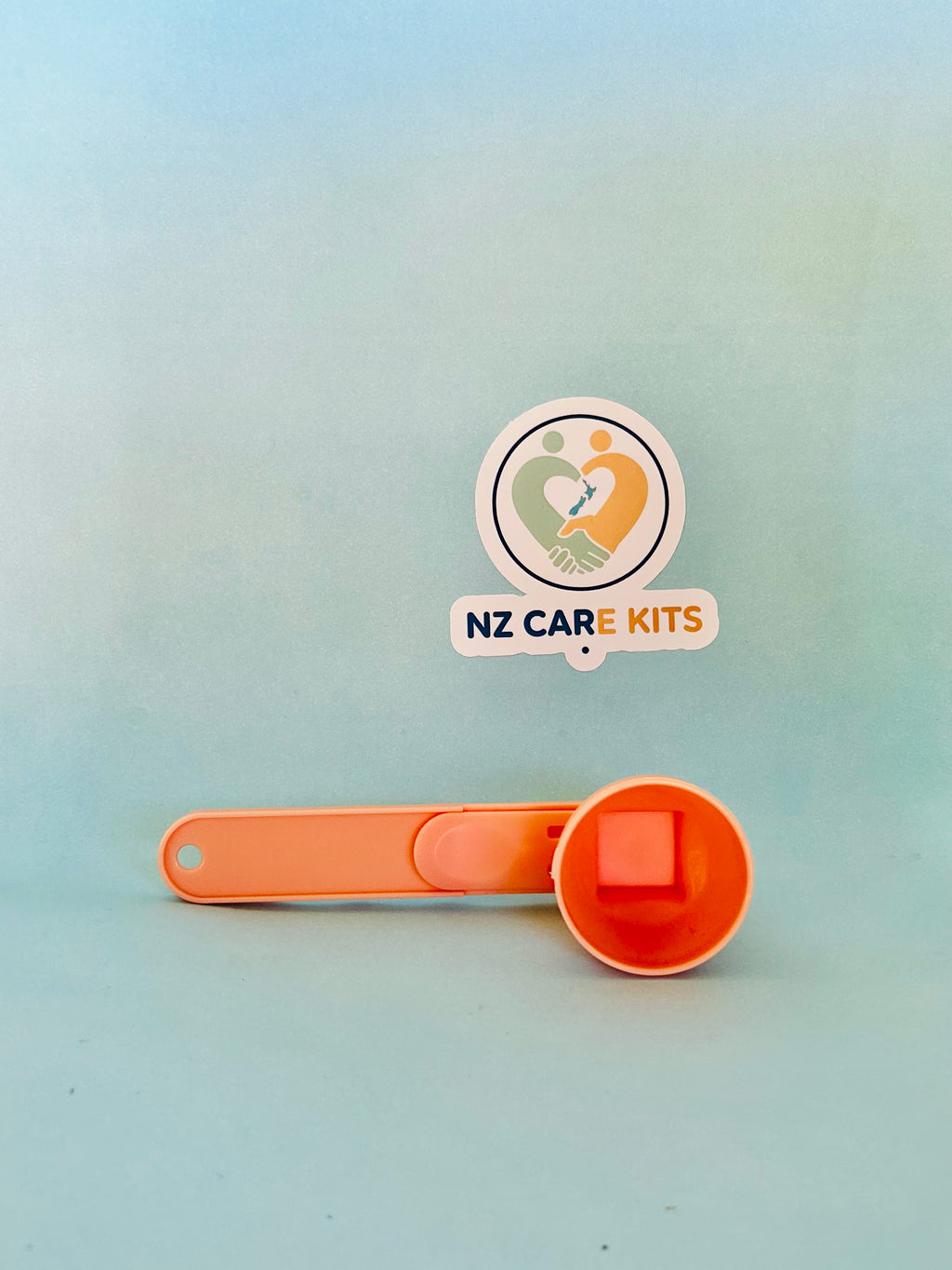No-Spill Scoop NZ | Funnel Design for Tremors, Arthritis & Parkinson's
